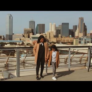 Meet your Posher, Celina